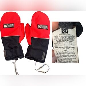 DC neon coral pink/orange and Black insulated Mittens